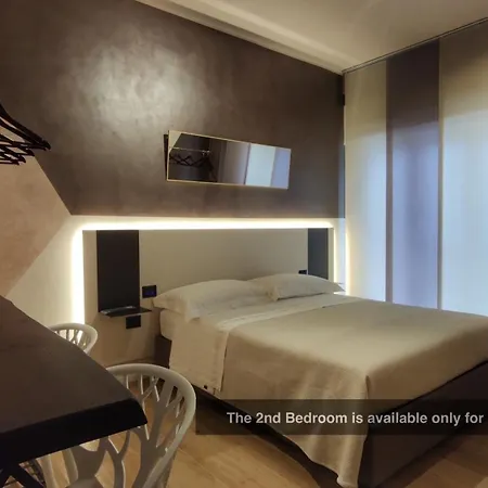 Moma - Design Smart - Station Apartment *