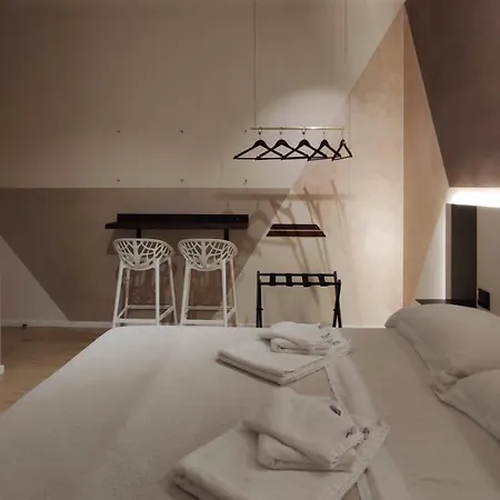Moma - Design Smart - Station * Bari