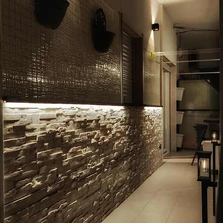 Moma - Design Smart - Station Lejlighed